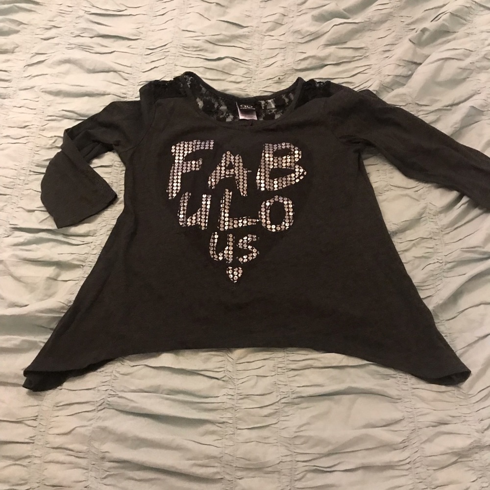 Super cute juniors size 7/9 top. Jerry leigh